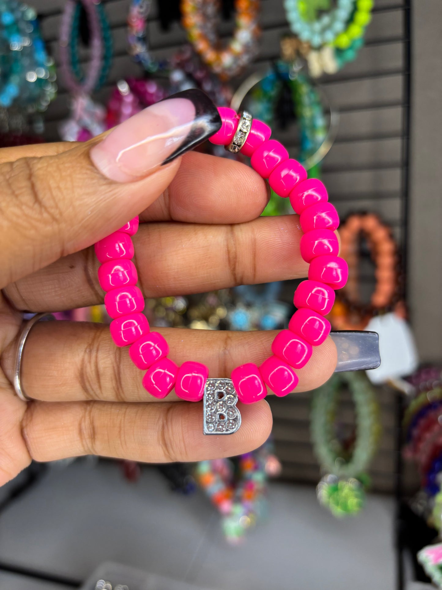 Letter b beaded bracelet