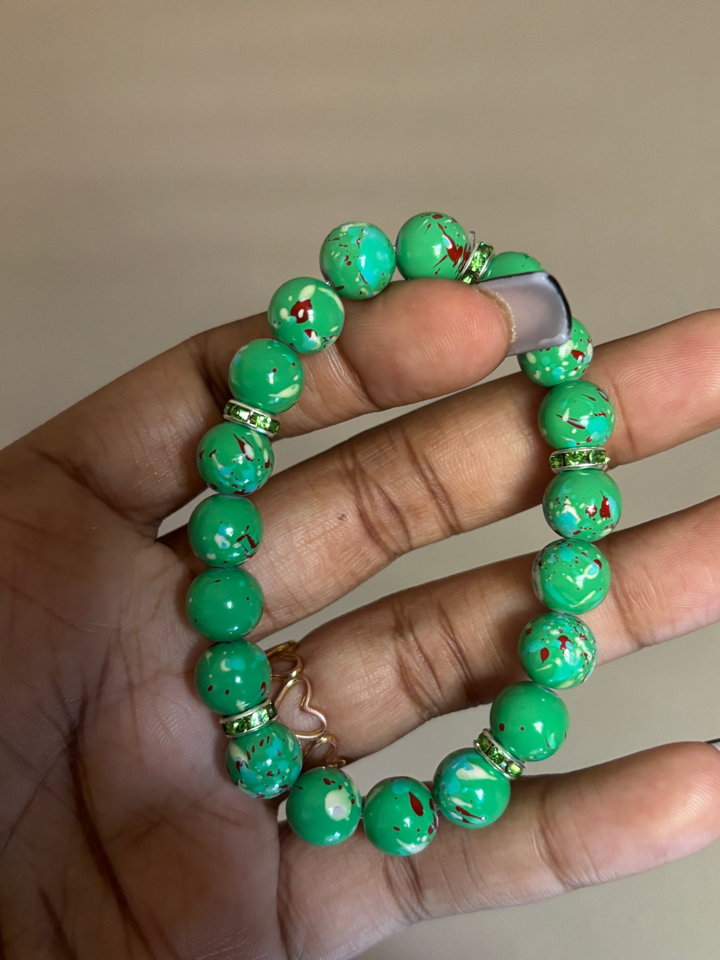 Green splash beaded bracelet