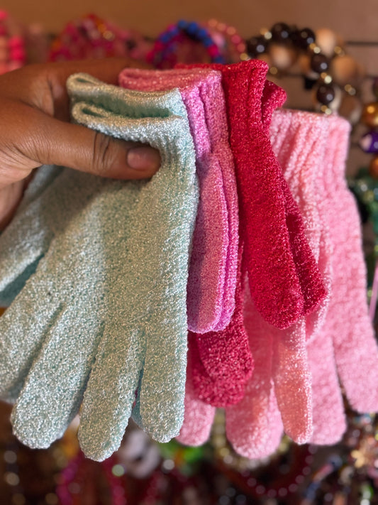 Exfoliating gloves