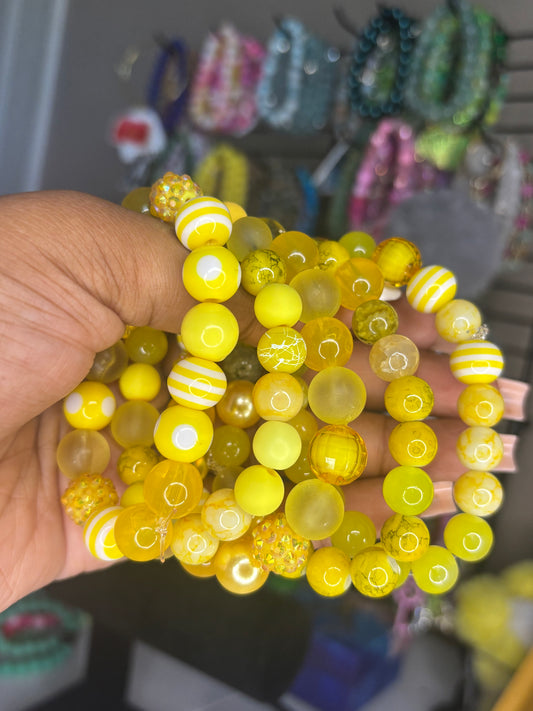 Yellow bubbles beaded bracelet