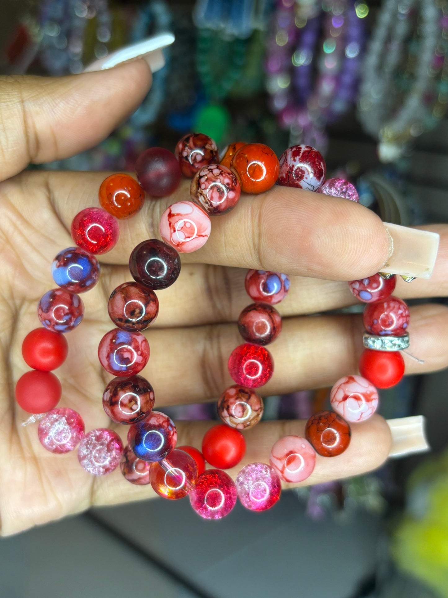 Shades of red beaded bracelet