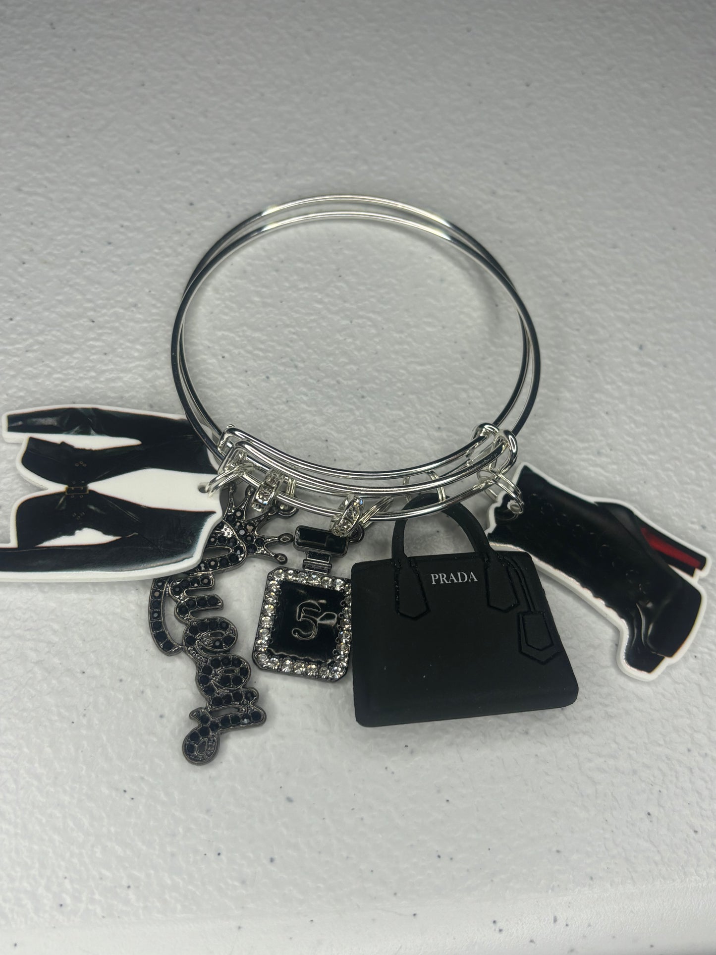 Black bangle set